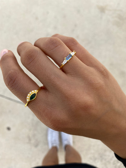 ICE BAGUETTE RING